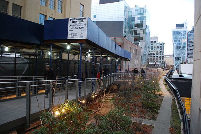 A Comparison of the 3 Phases of the High Line Part 7 - Lighting